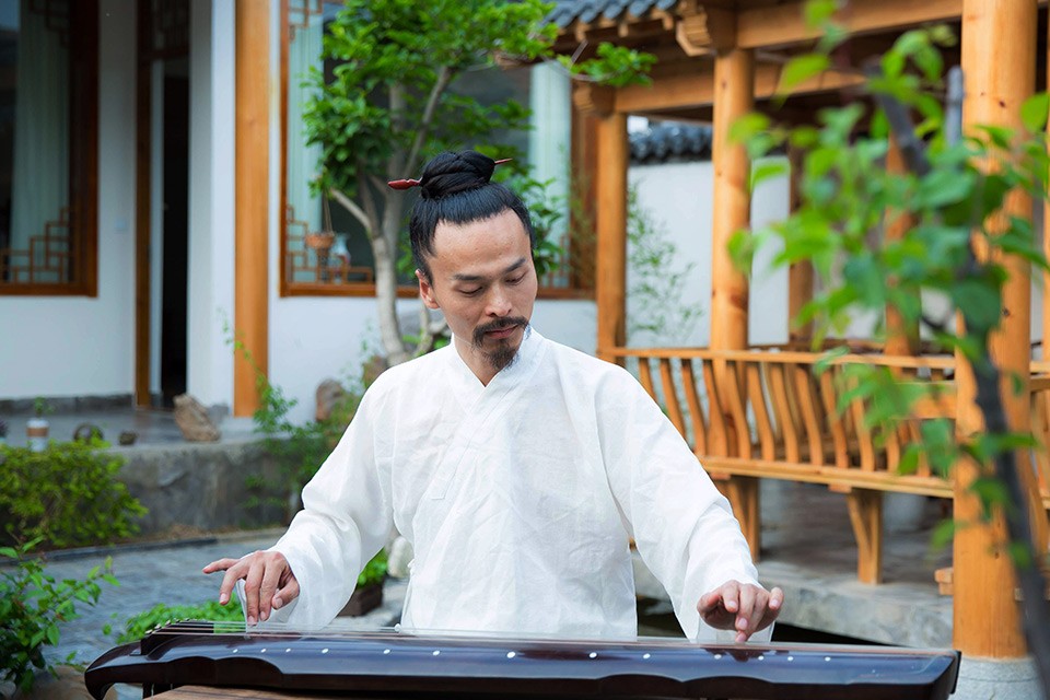 朔州道士小巷深处的音乐奇遇，最新吹奏盛宴
