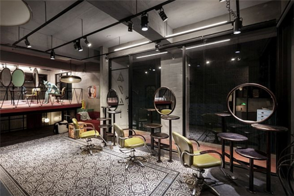 美发潮店全新经营模式揭秘，引领潮流的秘诀大公开💇‍