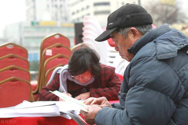2024年新澳门天天开奖免费查询,策略调整改进_多媒体版86.902