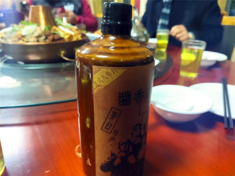 茅台老酒价格探寻，岁月酒香价值一览表及图片展示