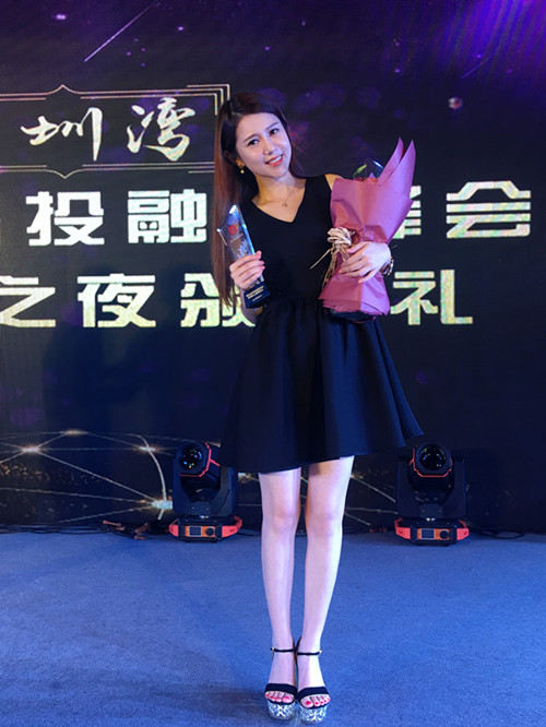 演员程清，演艺之路的璀璨之星闪耀之旅