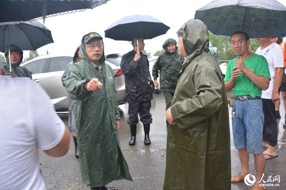 彭州暴雨实时更新，最新动态报告