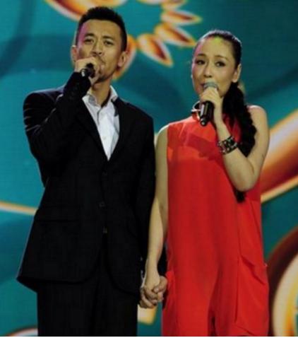娱乐圈明星夫妻，爱情、努力与变化的力量见证爱情与成长的力量
