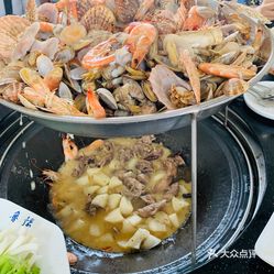 探索未来美食趋势，揭秘2025年最新热菜
