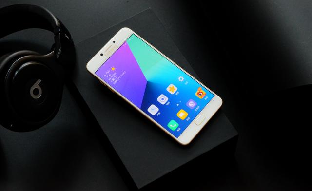 三星新款C7系列，科技与美学的巅峰融合