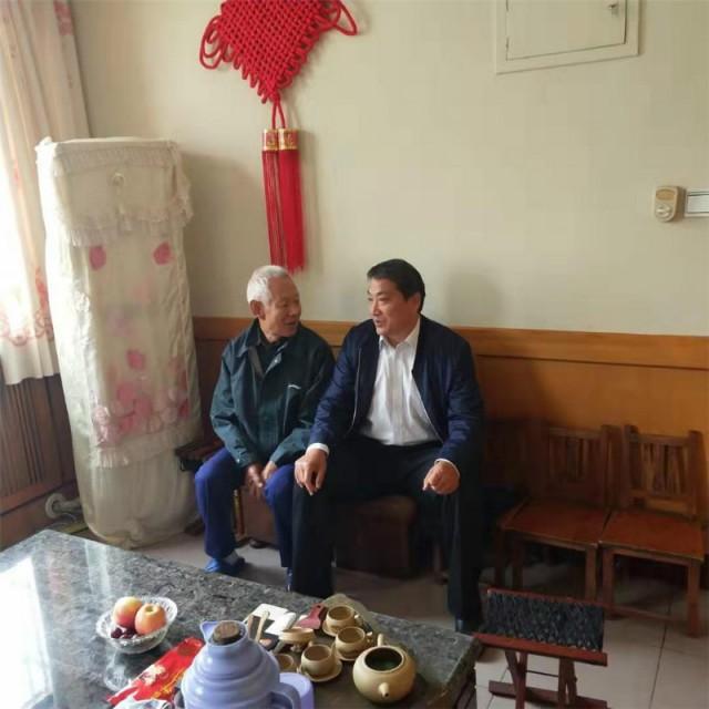 莒县领导团队重塑生活体验，科技引领未来战略新篇章